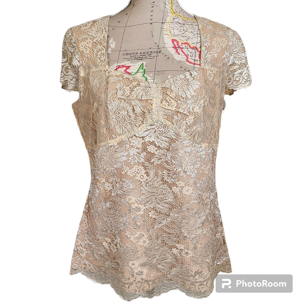 LOFT Gold Lace Sweetheart Neckline Cap Sleeve Fit and Flare Blouse Size 10 Rich